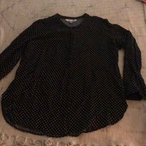 Old Navy blk/ poc/dot long sleeve button half way down